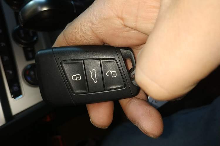Used Volkswagen Variant 2018 380TSI Two-Wheel Drive Comfort Edition Vehicle Key