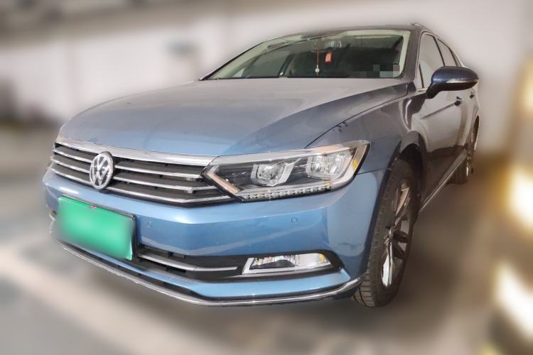 Used Volkswagen Variant 2018 380TSI Two-Wheel Drive Comfort Edition Guazi used car, China used car export, Used car for sale, Used  cars, Cheapest cars for sale