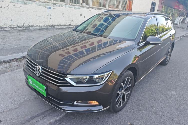 Volkswagen Variant 2018 380TSI Two-Wheel Drive Comfort Edition с пробегом Guazi used car, China used car export, Used car for sale, Used cars, Cheapest cars for sale