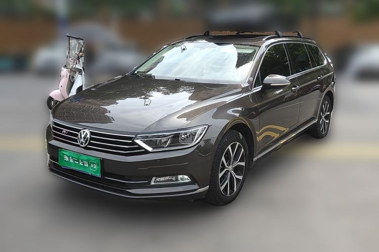 Used Volkswagen Variant 2018 380TSI Two-Wheel Drive Comfort Edition Guazi used car, China used car export, Used car for sale, Used cars, Cheapest cars for sale