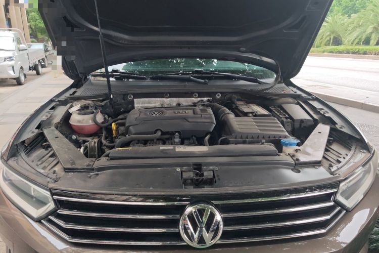 Used Volkswagen Variant 2018 380TSI Two-Wheel Drive Comfort Edition Engine Bay