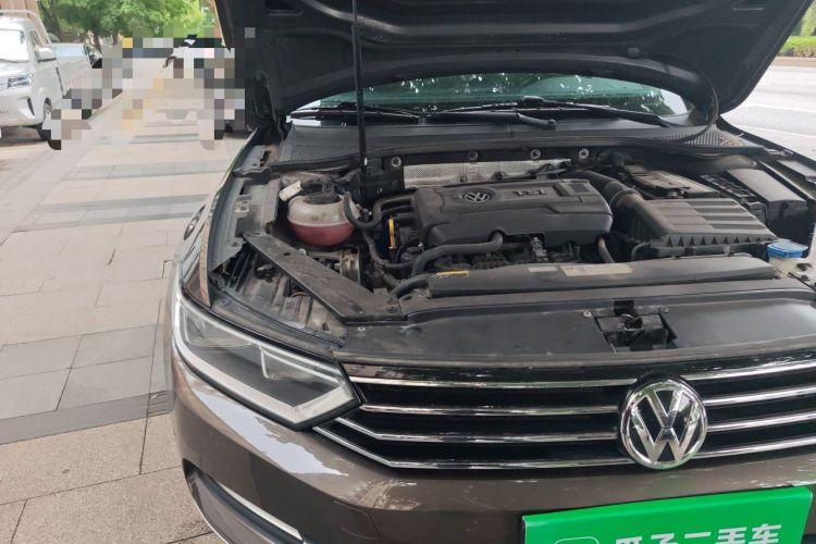Used Volkswagen Variant 2018 380TSI Two-Wheel Drive Comfort Edition Engine Bay Right