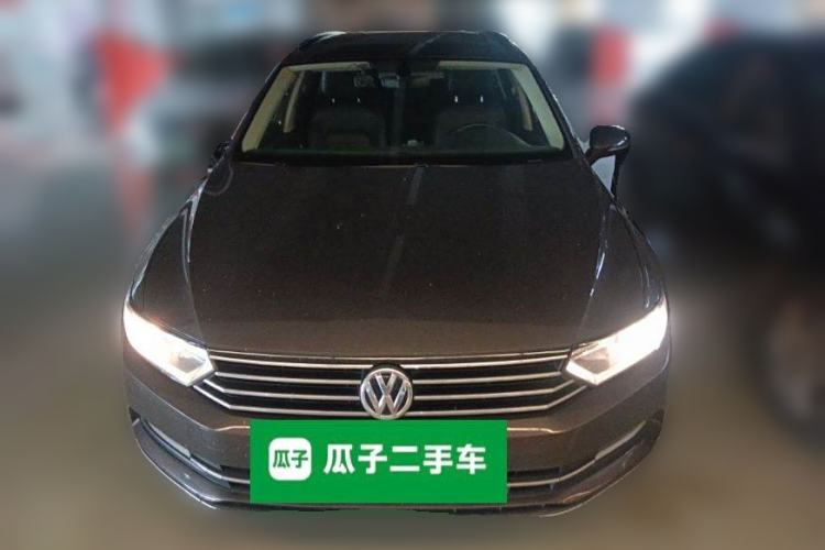 Used Volkswagen Variant 2018 380TSI Two-Wheel Drive Comfort Edition Exterior 1