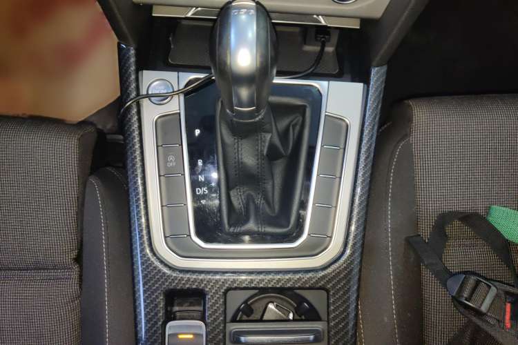 Used Volkswagen Variant 2018 280TSI Two-Wheel Drive Comfort Edition Gear Lever