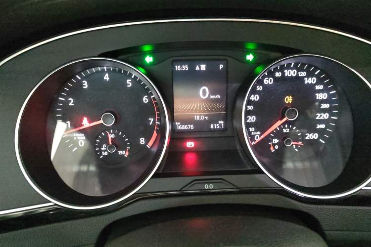 Used Volkswagen Variant 2018 380TSI Two-Wheel Drive Comfort Edition Instrument Cluster