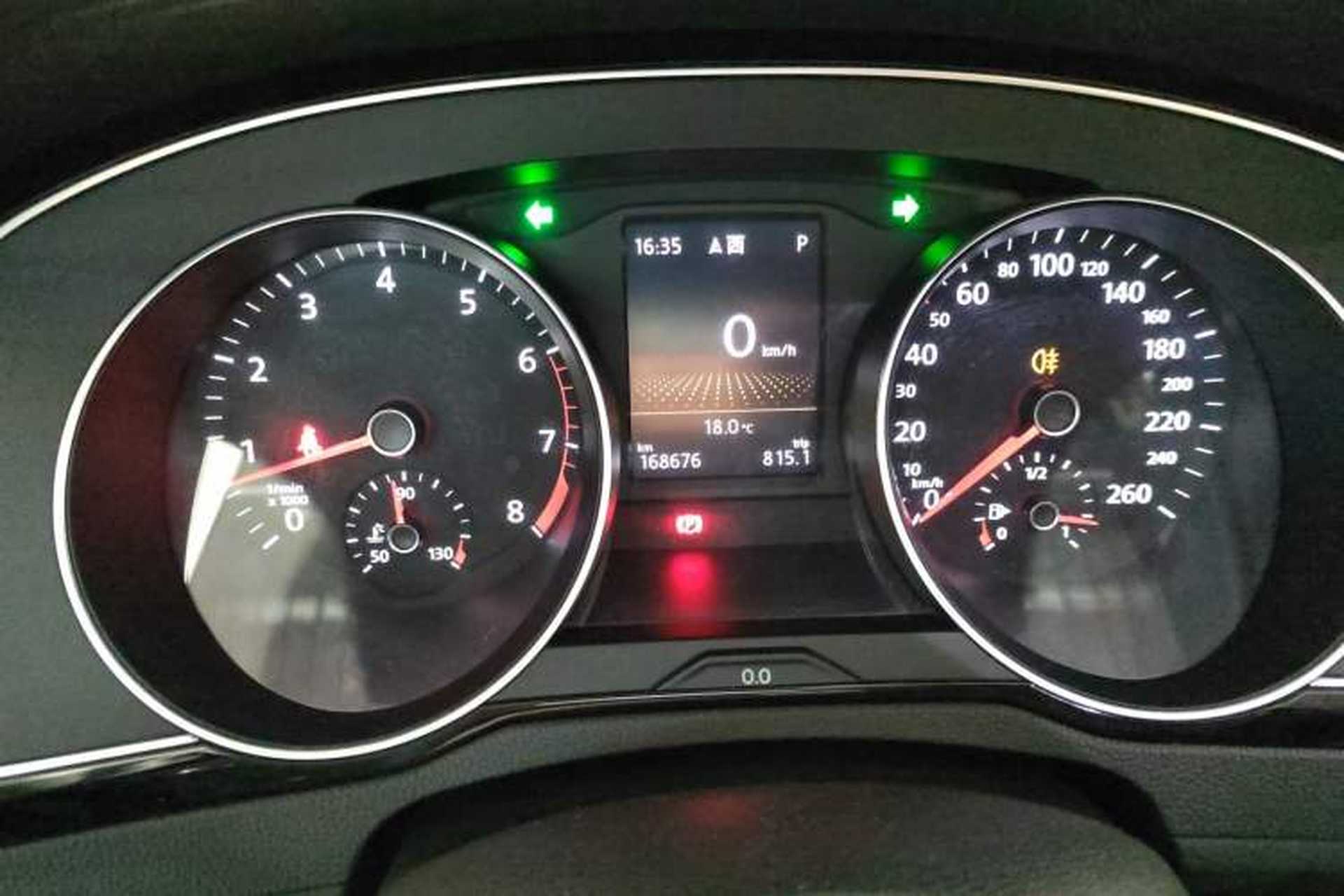 Used Volkswagen Variant 2018 380TSI Two-Wheel Drive Comfort Edition Instrument Cluster