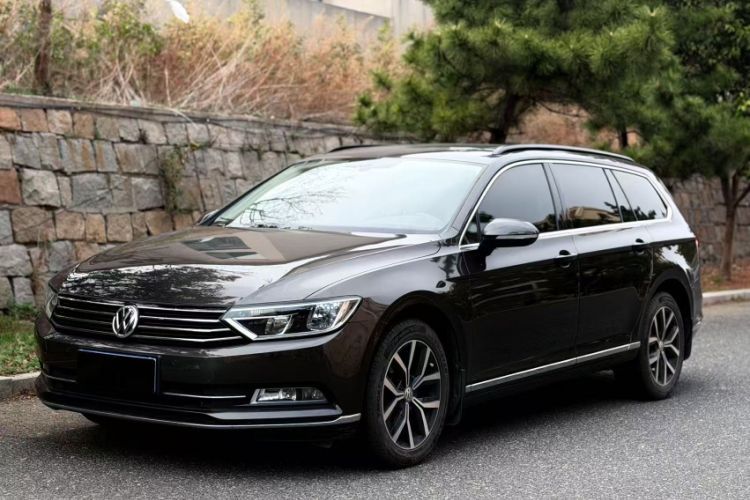 Used Volkswagen Variant 2018 380TSI Two-Wheel Drive Comfort Edition Guazi used car, China used car export, Used car for sale, Used  cars, Cheapest cars for sale