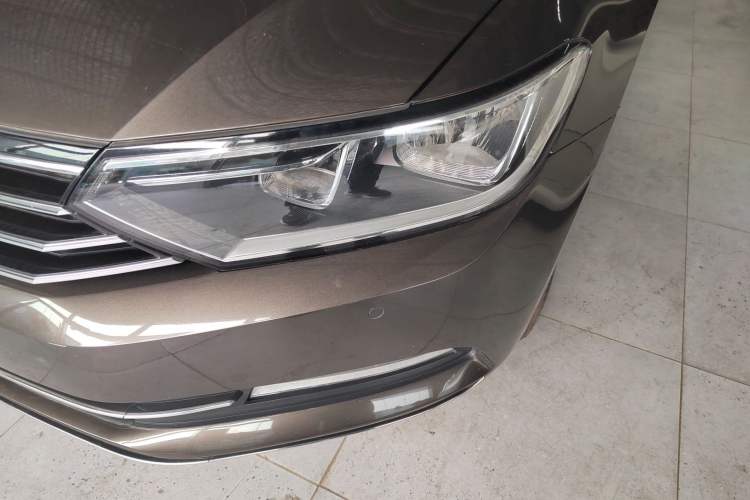 Used Volkswagen Variant 2018 380TSI Two-Wheel Drive Comfort Edition Left Front Headlight