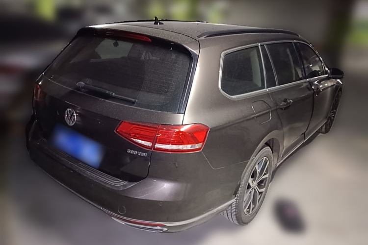 Used Volkswagen Variant 2018 380TSI Two-Wheel Drive Comfort Edition Rear Right 45 Deg
