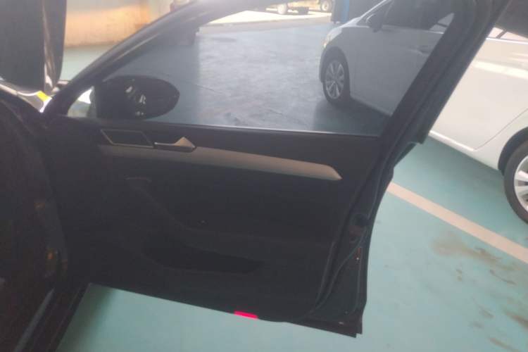 Used Volkswagen Variant 2018 380TSI Two-Wheel Drive Comfort Edition Right Front Door Interior