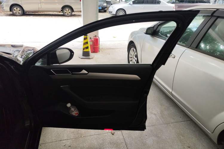 Used Volkswagen Variant 2018 380TSI Two-Wheel Drive Comfort Edition Right Front Door Interior