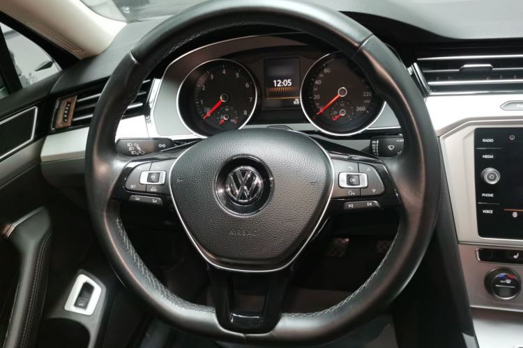 Used Volkswagen Variant 2018 380TSI Two-Wheel Drive Comfort Edition Steering Wheel