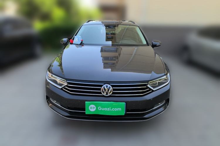 Used Volkswagen Variant 2018 380TSI Two-Wheel Drive Comfort Edition Front