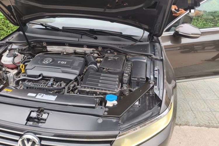 Used Volkswagen Variant 2018 380TSI Two-Wheel Drive Comfort Edition Engine Bay Left