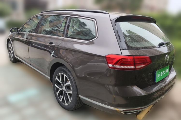 Used Volkswagen Variant 2018 380TSI Two-Wheel Drive Comfort Edition Rear Left 45 Deg