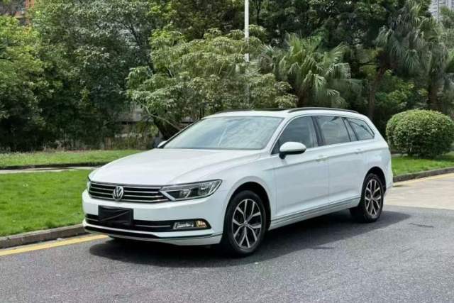Used Volkswagen Variant 2018 380TSI Two-Wheel Drive Comfort Edition