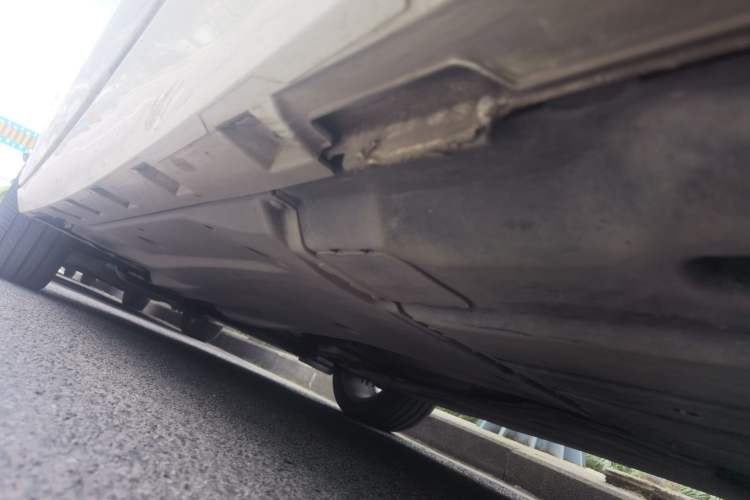 Used Volkswagen Variant 2018 380TSI Two-Wheel Drive Comfort Edition Chassis Rear Left