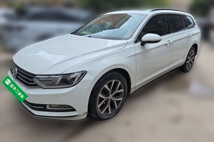 Used Volkswagen Variant 2018 380TSI Two-Wheel Drive Comfort Edition Guazi used car, China used car export, Used car for sale, Used  cars, Cheapest cars for sale