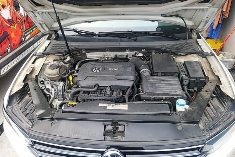 Used Volkswagen Variant 2018 380TSI Two-Wheel Drive Comfort Edition Engine Bay