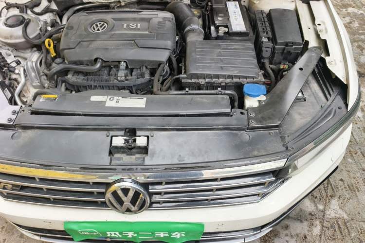 Used Volkswagen Variant 2018 380TSI Two-Wheel Drive Comfort Edition Engine Bay Left