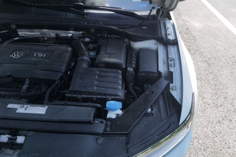 Used Volkswagen Variant 2018 380TSI Two-Wheel Drive Comfort Edition Engine Bay Left