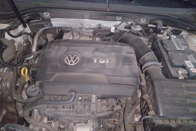 Used Volkswagen Variant 2018 380TSI Two-Wheel Drive Comfort Edition Engine Bay