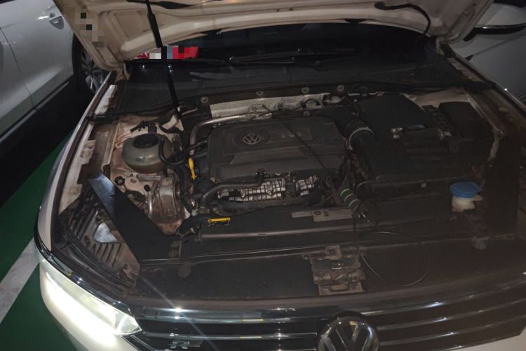 Used Volkswagen Variant 2018 380TSI Two-Wheel Drive Comfort Edition Engine Bay Right