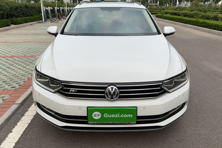 Used Volkswagen Variant 2018 380TSI Two-Wheel Drive Comfort Edition Exterior 1