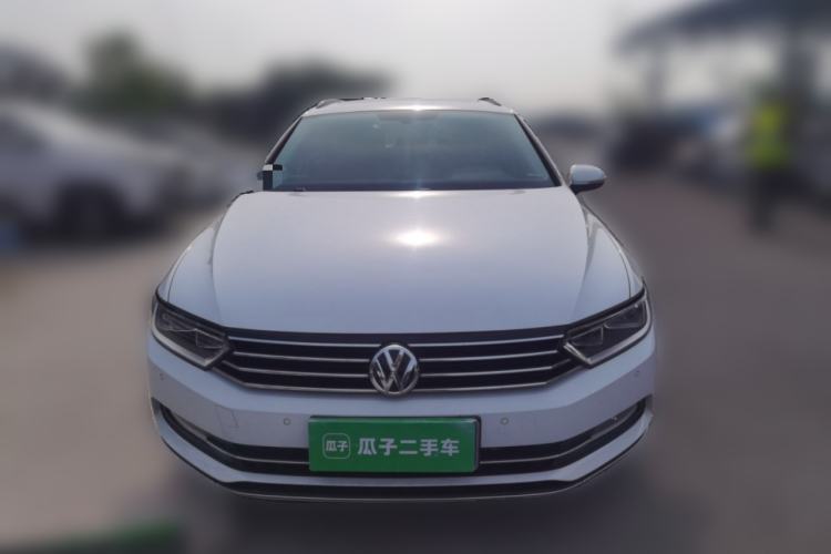 Used Volkswagen Variant 2018 380TSI Two-Wheel Drive Comfort Edition Front