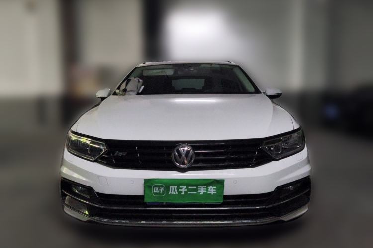 Used Volkswagen Variant 2018 380TSI Two-Wheel Drive Comfort Edition Front