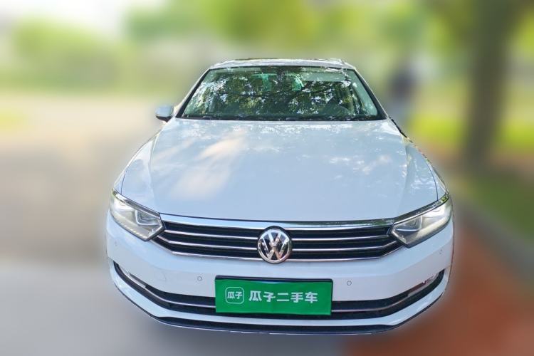 Used Volkswagen Variant 2018 380TSI Two-Wheel Drive Comfort Edition Front