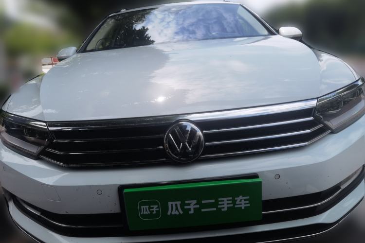 Used Volkswagen Variant 2018 380TSI Two-Wheel Drive Comfort Edition Front