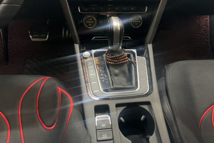 Used Volkswagen Variant 2018 380TSI Two-Wheel Drive Comfort Edition Gear Lever