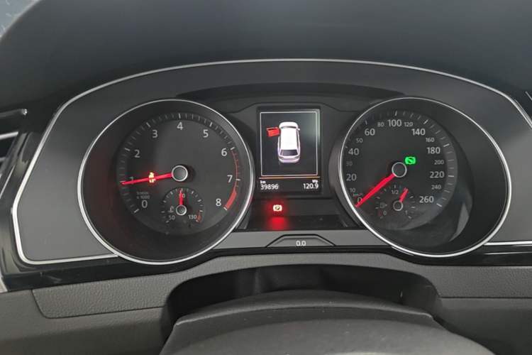 Used Volkswagen Variant 2018 380TSI Two-Wheel Drive Comfort Edition Instrument Cluster