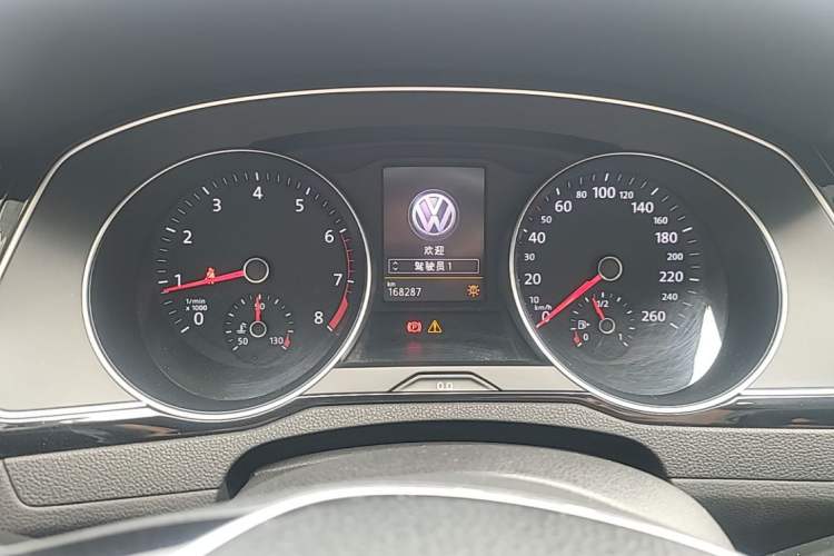 Used Volkswagen Variant 2018 380TSI Two-Wheel Drive Comfort Edition Instrument Cluster