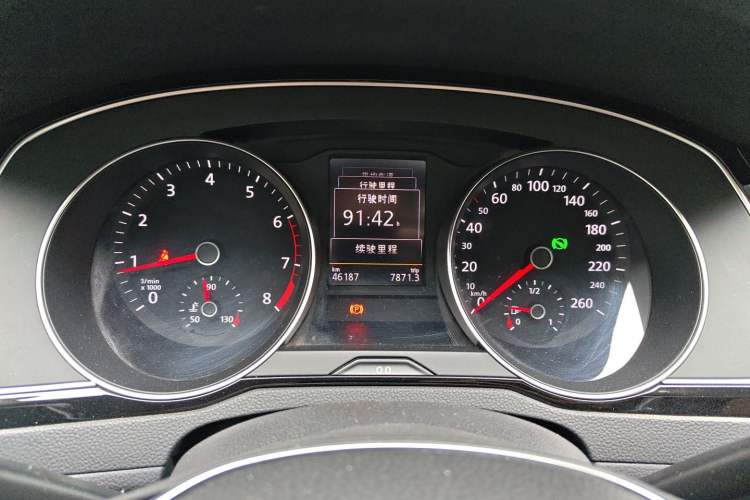 Used Volkswagen Variant 2018 380TSI Two-Wheel Drive Comfort Edition Instrument Cluster