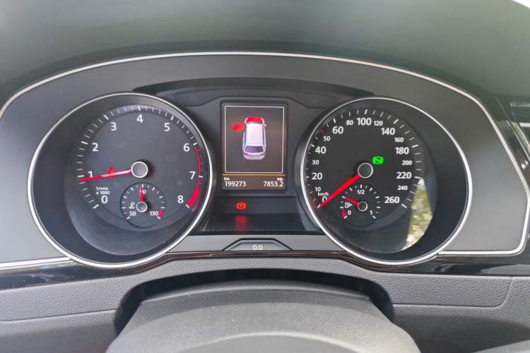 Used Volkswagen Variant 2018 380TSI Two-Wheel Drive Comfort Edition Instrument Cluster
