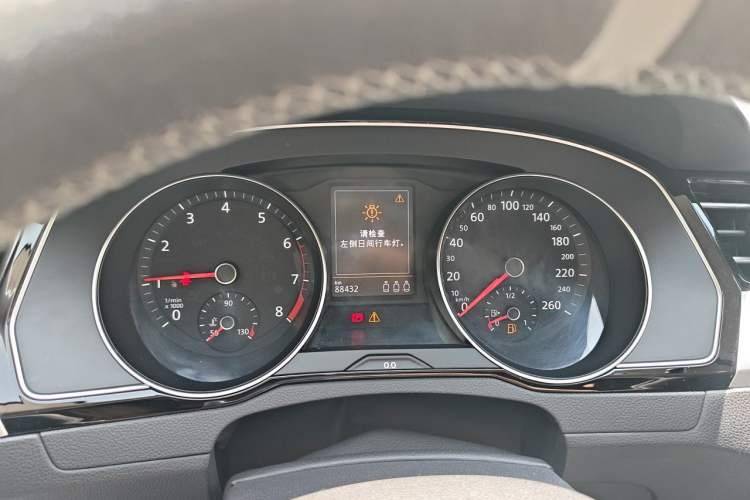 Used Volkswagen Variant 2018 380TSI Two-Wheel Drive Comfort Edition Instrument Cluster
