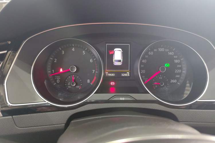 Used Volkswagen Variant 2018 380TSI Two-Wheel Drive Comfort Edition Instrument Cluster