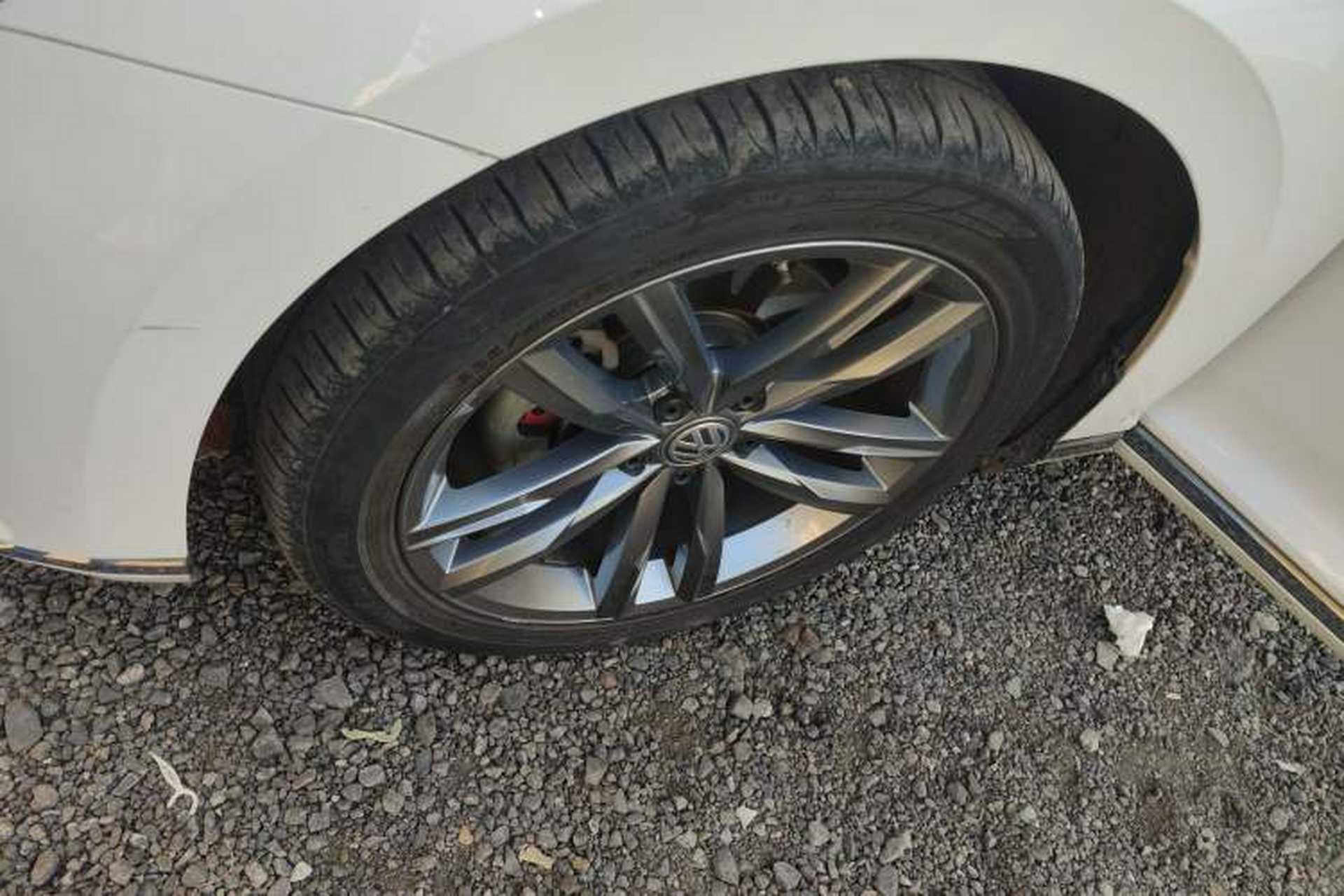Used Volkswagen Variant 2018 380TSI Two-Wheel Drive Comfort Edition Left Front Wheel Hub