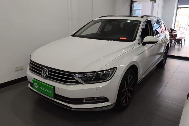 Used Volkswagen Variant 2018 380TSI Two-Wheel Drive Comfort Edition Guazi used car, China used car export, Used car for sale, Used cars, Cheapest cars for sale