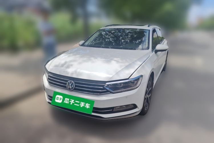 Used Volkswagen Variant 2018 380TSI Two-Wheel Drive Comfort Edition Guazi used car, China used car export, Used car for sale, Used  cars, Cheapest cars for sale