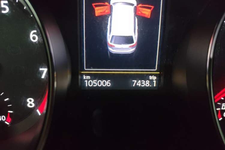 Used Volkswagen Variant 2018 380TSI Two-Wheel Drive Comfort Edition Odometer Close Up