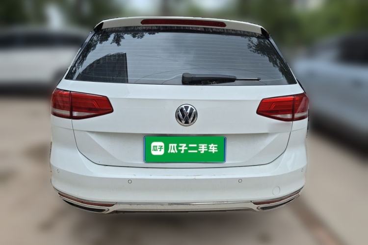 Used Volkswagen Variant 2018 380TSI Two-Wheel Drive Comfort Edition Rear