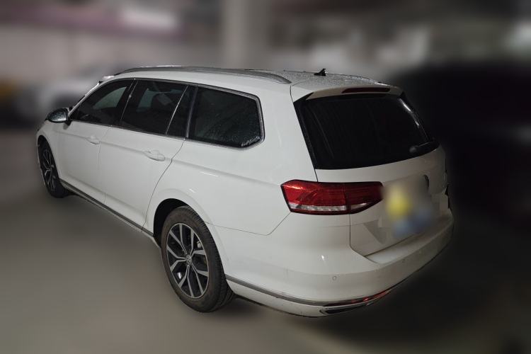 Used Volkswagen Variant 2018 380TSI Two-Wheel Drive Comfort Edition Rear Left 45 Deg