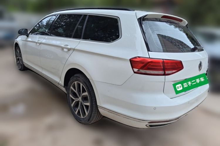 Used Volkswagen Variant 2018 380TSI Two-Wheel Drive Comfort Edition Rear Left 45 Deg