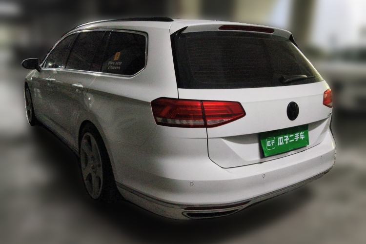 Used Volkswagen Variant 2018 380TSI Two-Wheel Drive Comfort Edition Rear Left 45 Deg