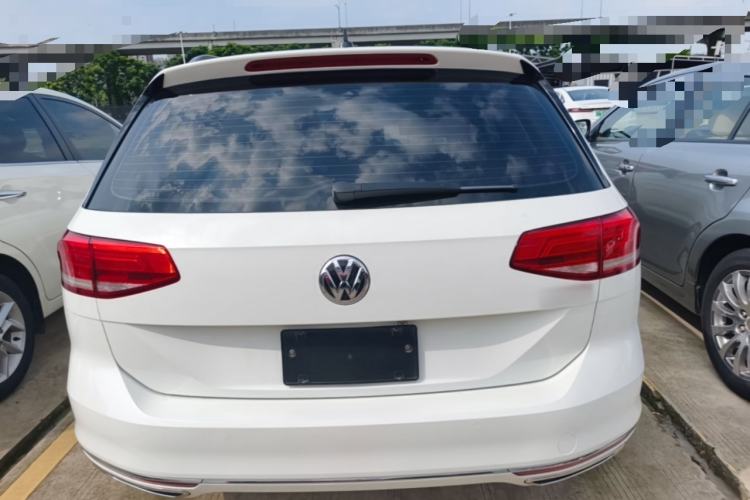 Used Volkswagen Variant 2018 380TSI Two-Wheel Drive Comfort Edition Rear