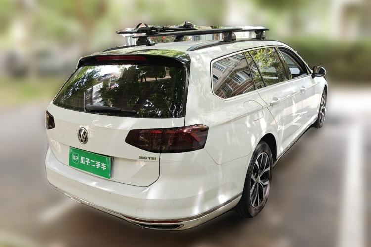 Used Volkswagen Variant 2018 380TSI Two-Wheel Drive Comfort Edition Rear Right 45 Deg