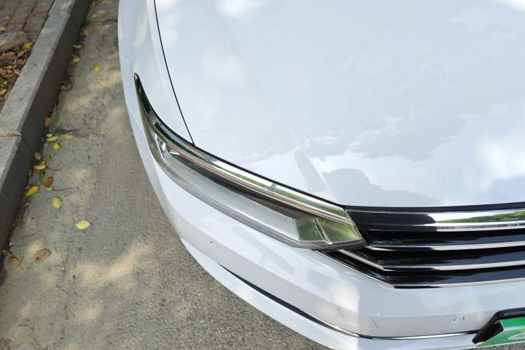 Used Volkswagen Variant 2018 280TSI Two-Wheel Drive Comfort Edition Right Front Headlight